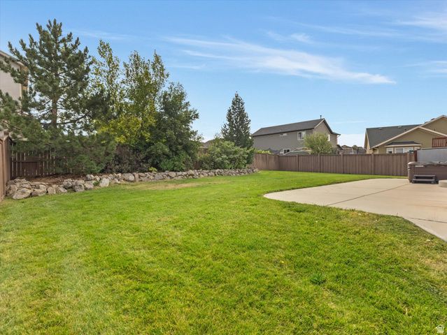 1731 E LONGBRANCH DR, Draper, UT 84020