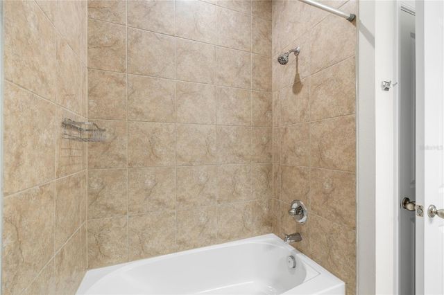 7886 GREENWAY AVENUE, Wesley Chapel, FL 33544