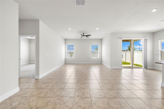 7886 GREENWAY AVENUE, Wesley Chapel, FL 33544