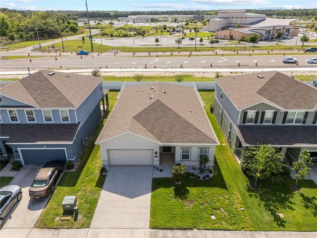 7886 GREENWAY AVENUE, Wesley Chapel, FL 33544