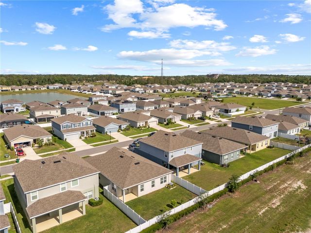 7886 GREENWAY AVENUE, Wesley Chapel, FL 33544