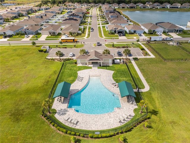 7886 GREENWAY AVENUE, Wesley Chapel, FL 33544