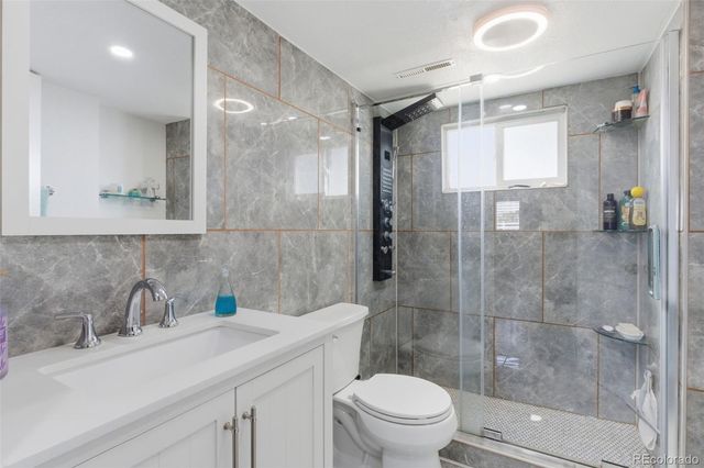 468 E Keen Avenue, Byers, CO 80103