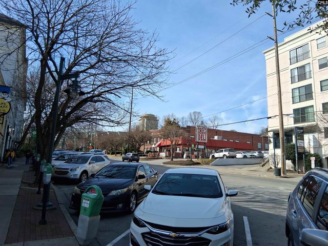 2009 Greene Street 304, Columbia, SC 29205