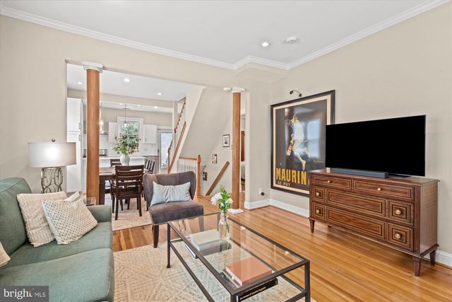 16 E WALNUT ST E, Alexandria, VA 22301
