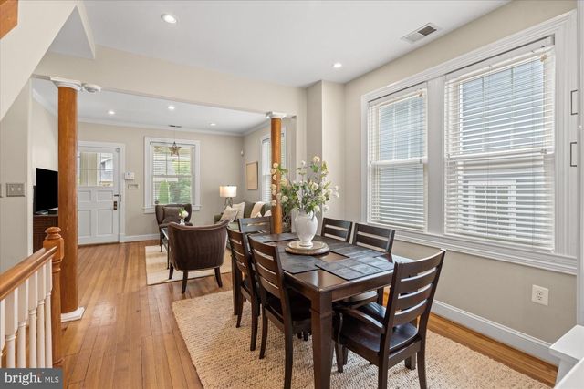 16 E WALNUT ST E, Alexandria, VA 22301