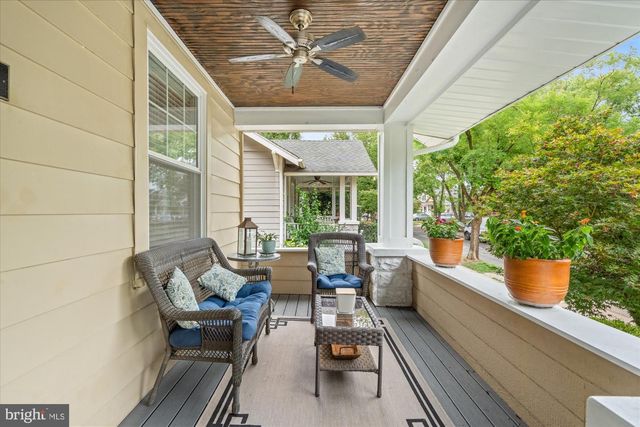 16 E WALNUT ST E, Alexandria, VA 22301