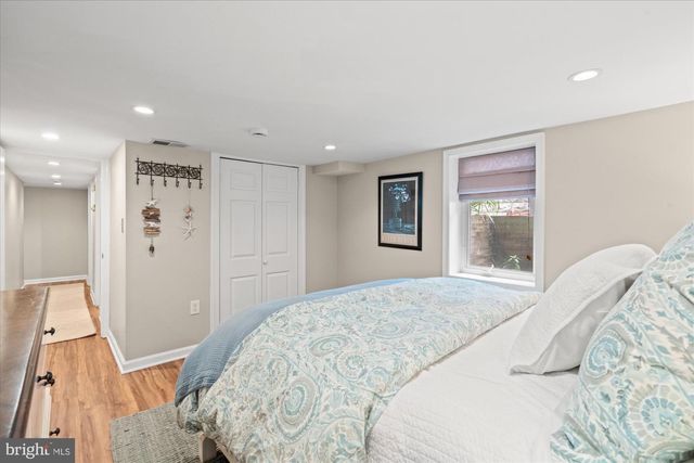 16 E WALNUT ST E, Alexandria, VA 22301