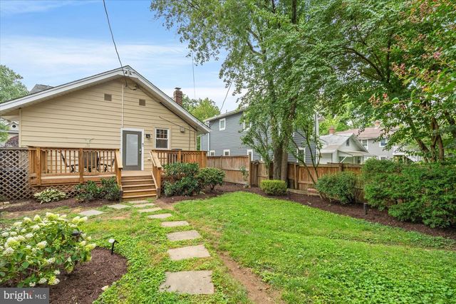 16 E WALNUT ST E, Alexandria, VA 22301