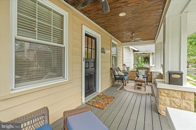 16 E WALNUT ST E, Alexandria, VA 22301