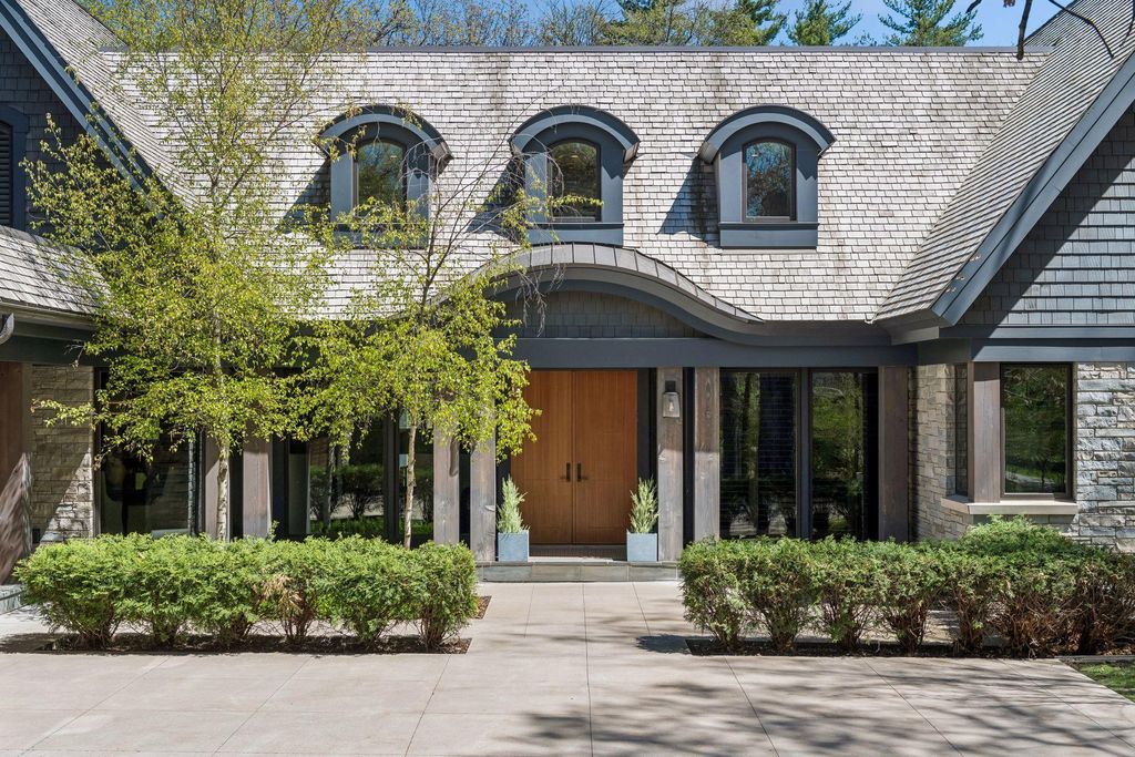 2201 Isengard Street, Minnetonka, MN 55305 — photo 2