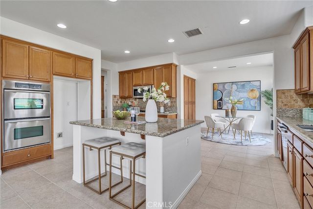 14330 Wolfhound, Eastvale, CA 92880