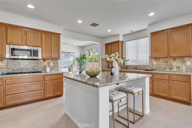 14330 Wolfhound, Eastvale, CA 92880