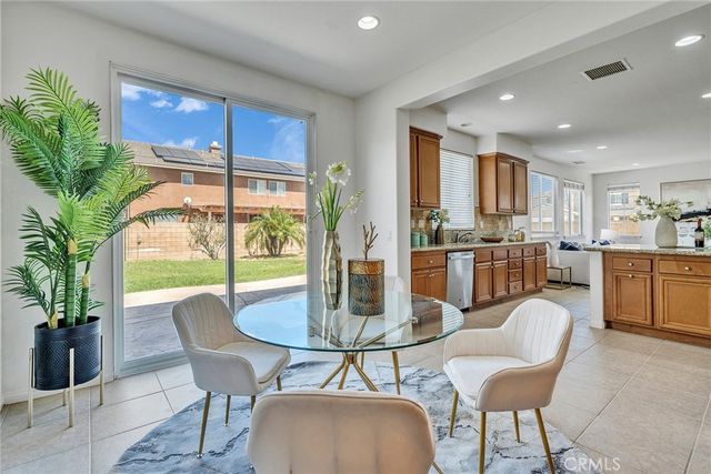 14330 Wolfhound, Eastvale, CA 92880