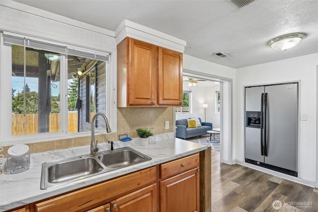 10615 1st Avenue S, Seattle, WA 98168