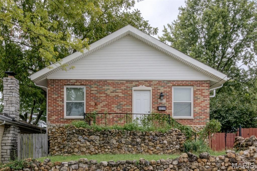 1036 Wachtel Avenue, St Louis, MO 63125