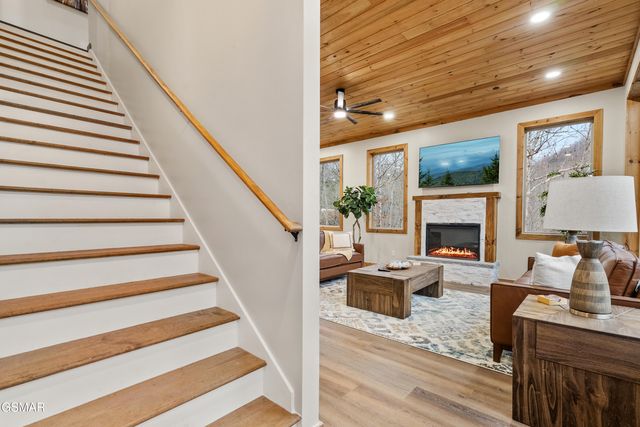 4116 Elk Ridge Way, Sevierville, TN 37862