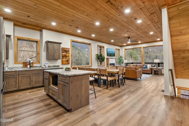 4116 Elk Ridge Way, Sevierville, TN 37862