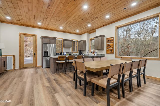 4116 Elk Ridge Way, Sevierville, TN 37862