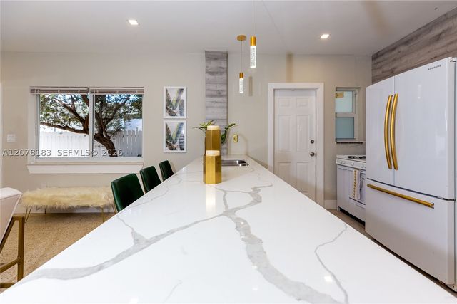 1029 79th St 2, Miami Beach, FL 33141