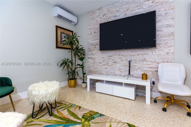 1029 79th St 2, Miami Beach, FL 33141