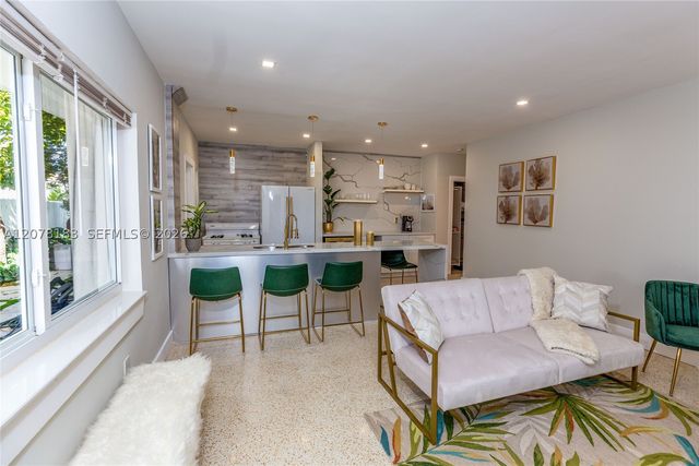 1029 79th St 2, Miami Beach, FL 33141