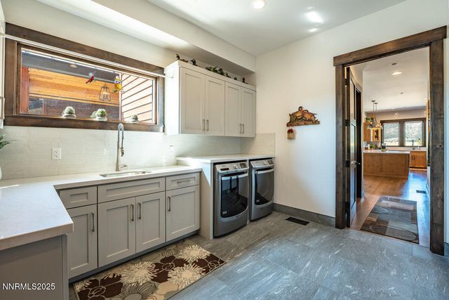 3433 Alura Lane, Carson City, NV 89705