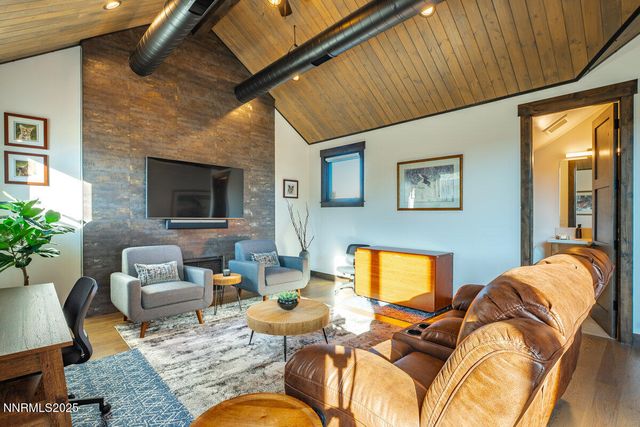 3433 Alura Lane, Carson City, NV 89705