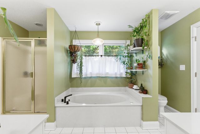 4132 John Alden Lane, Lexington, KY 40504