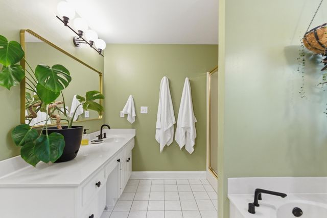 4132 John Alden Lane, Lexington, KY 40504