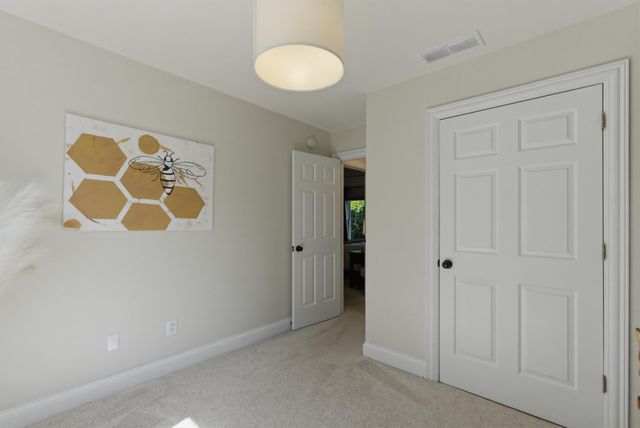 4132 John Alden Lane, Lexington, KY 40504
