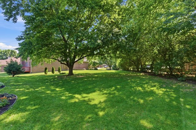 4132 John Alden Lane, Lexington, KY 40504