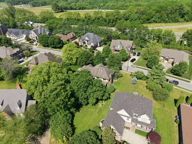 4132 John Alden Lane, Lexington, KY 40504