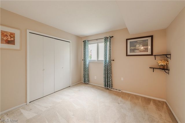 33170 Ledge Hill Drive, Solon, OH 44139