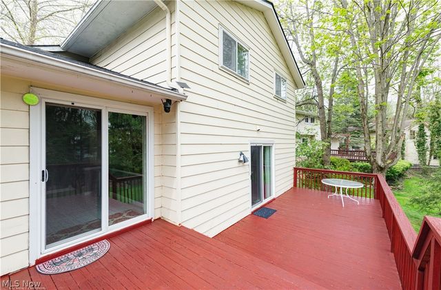 33170 Ledge Hill Drive, Solon, OH 44139
