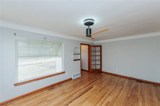 6130 Westminster Drive, Parma, OH 44129