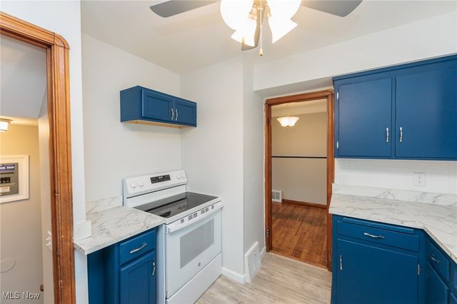 6130 Westminster Drive, Parma, OH 44129