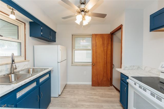 6130 Westminster Drive, Parma, OH 44129