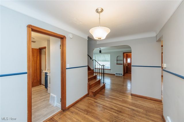 6130 Westminster Drive, Parma, OH 44129