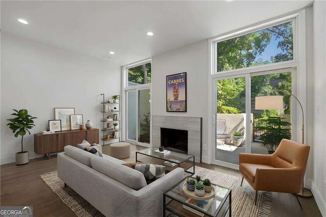 356 7th Street NE, Atlanta, GA 30308
