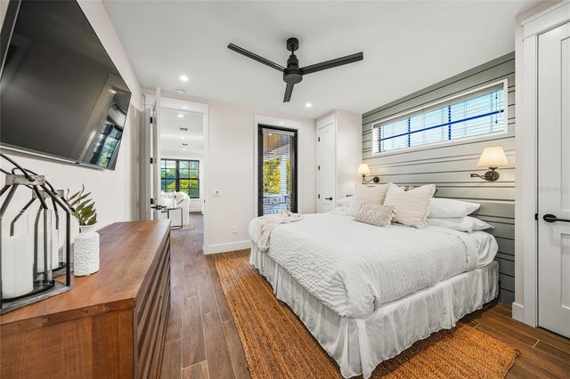 6910 MIDNIGHT PASS ROAD A, Sarasota, FL 34242