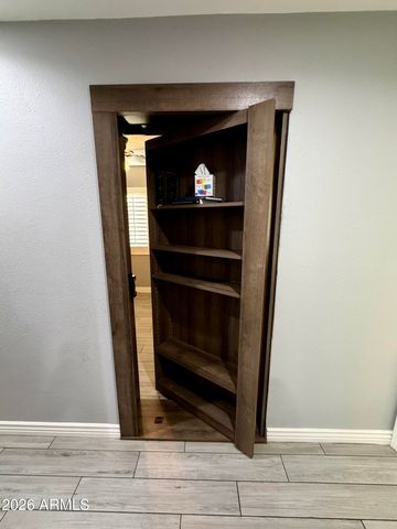 5022 E Salinas Street, Phoenix, AZ 85044