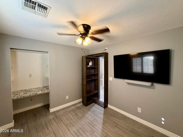 5022 E Salinas Street, Phoenix, AZ 85044