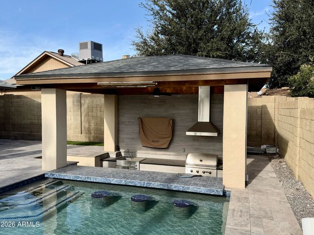 5022 E Salinas Street, Phoenix, AZ 85044