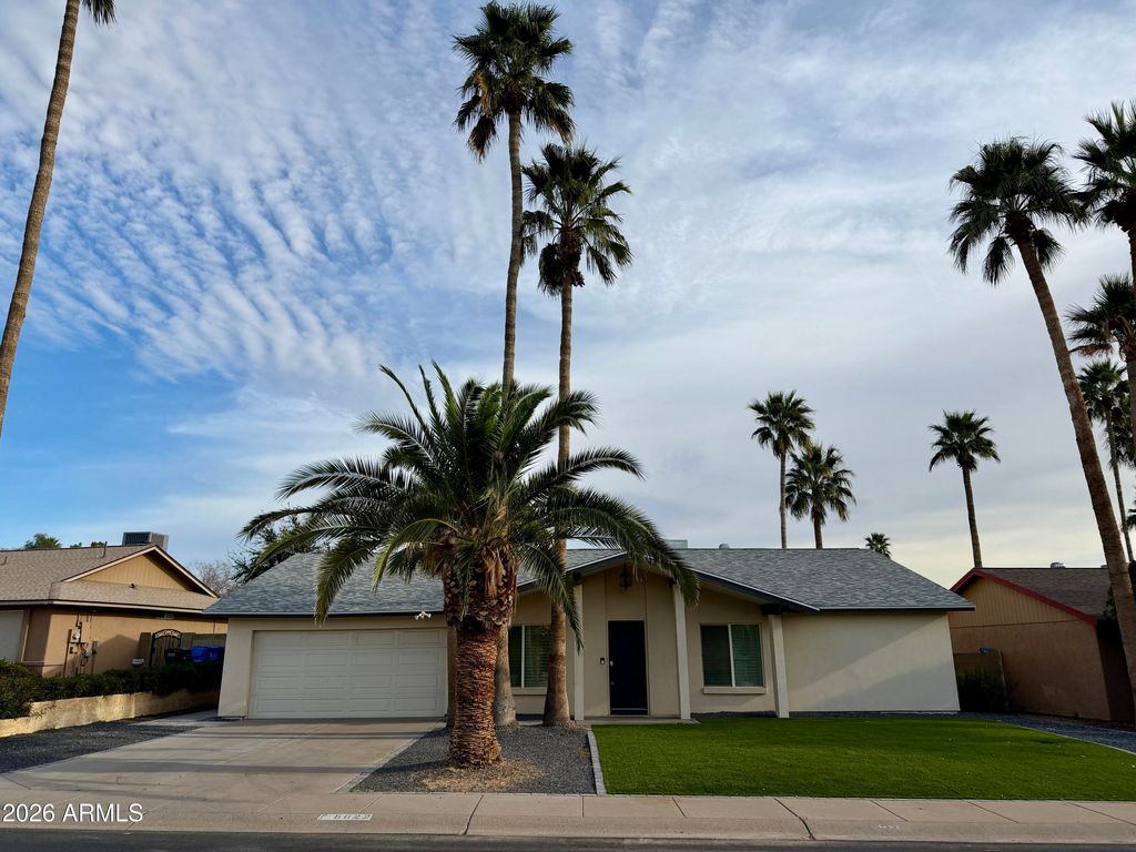 5022 E Salinas Street, Phoenix, AZ 85044