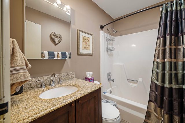 140 Valley Park D4, Killington, VT 05751