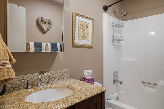 140 Valley Park D4, Killington, VT 05751