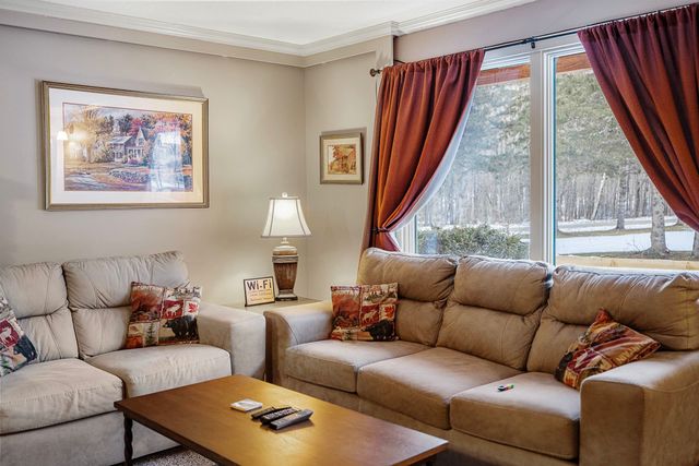 140 Valley Park D4, Killington, VT 05751