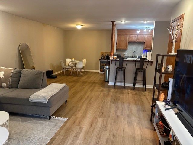 120 Lakeview Drive 109, Bloomingdale, IL 60108