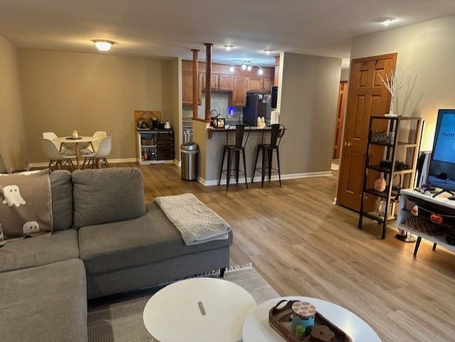 120 Lakeview Drive 109, Bloomingdale, IL 60108